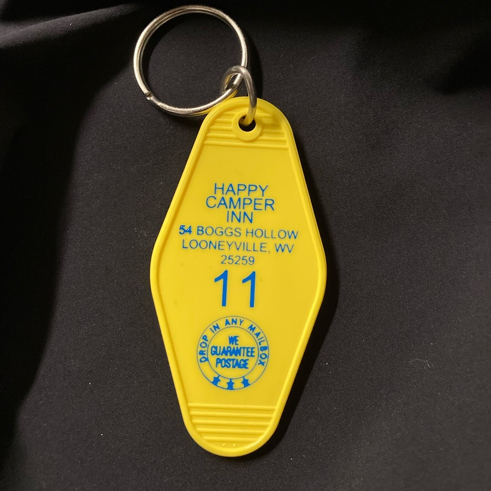 NEW~Happy Camper Inn Vintage Motel Yellow Key Fob